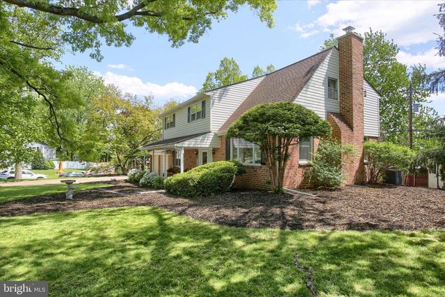 3906 RIDGELAND BLVD, Mechanicsburg, PA 17050