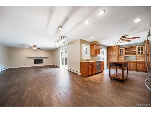 37 E 14th Pl, Broomfield, CO 80020