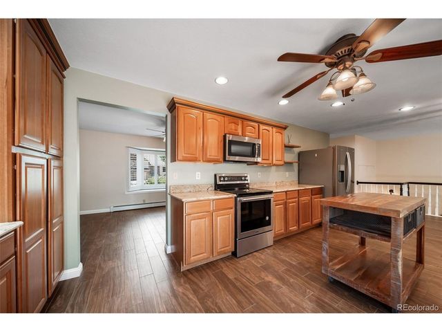 37 E 14th Pl, Broomfield, CO 80020