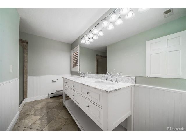 37 E 14th Pl, Broomfield, CO 80020