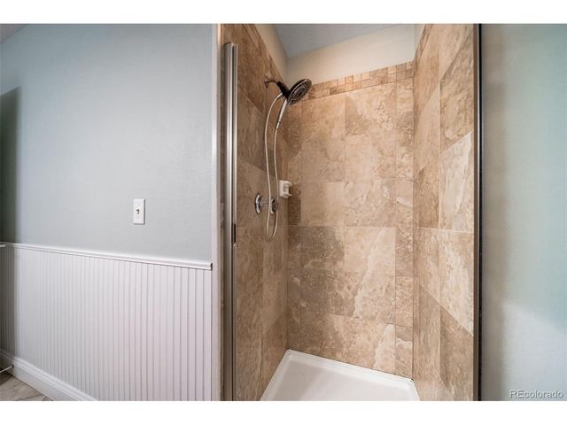 37 E 14th Pl, Broomfield, CO 80020