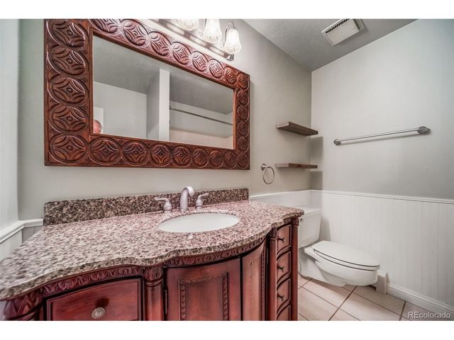 37 E 14th Pl, Broomfield, CO 80020
