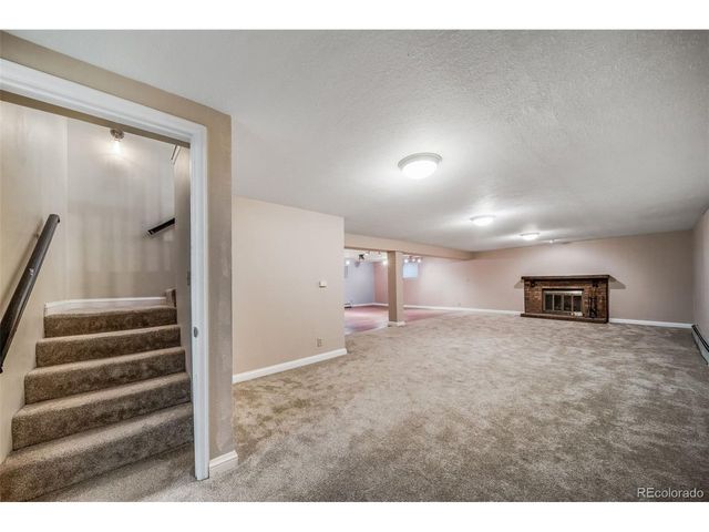 37 E 14th Pl, Broomfield, CO 80020