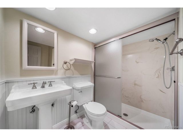 37 E 14th Pl, Broomfield, CO 80020