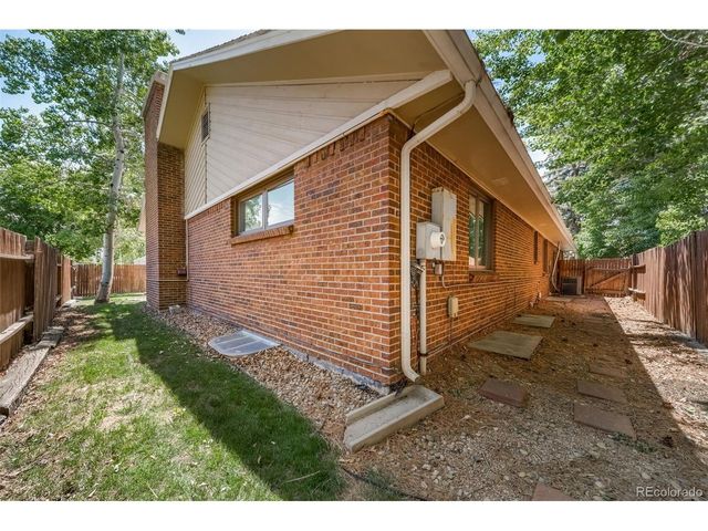 37 E 14th Pl, Broomfield, CO 80020