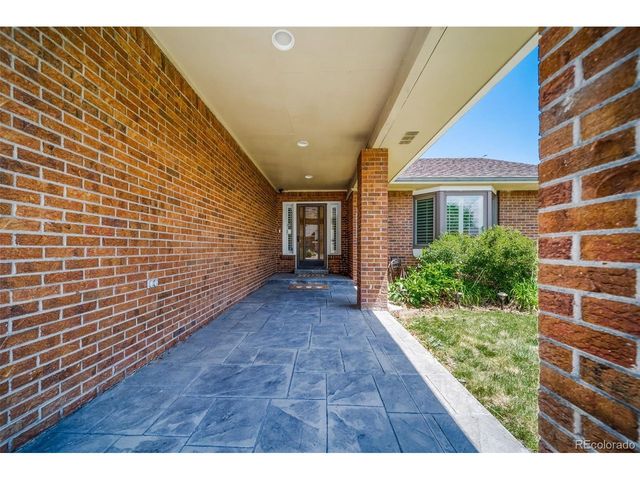 37 E 14th Pl, Broomfield, CO 80020