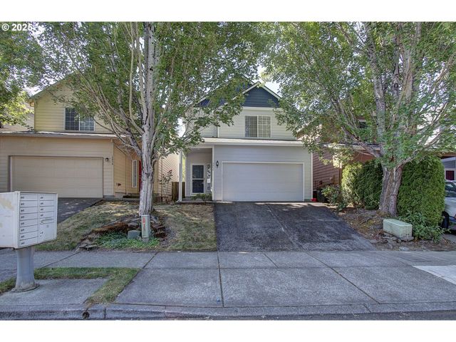 3058 Se MERRIWEATHER Dr, Hillsboro, OR 97123