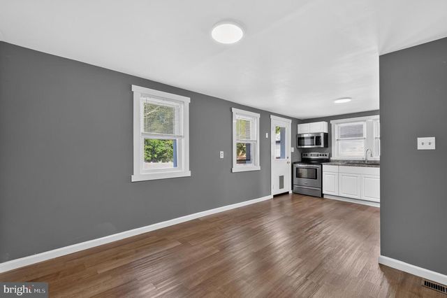 927 OLD HARMONY RD, Newark, DE 19713