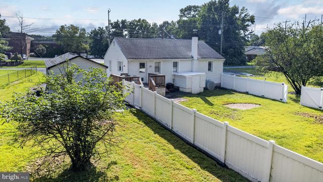 927 OLD HARMONY RD, Newark, DE 19713