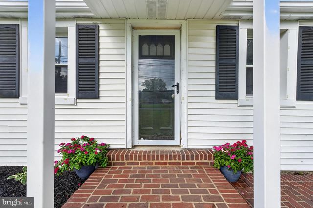 927 OLD HARMONY RD, Newark, DE 19713