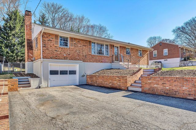 3424 Westmoreland DR, Roanoke, VA 24018