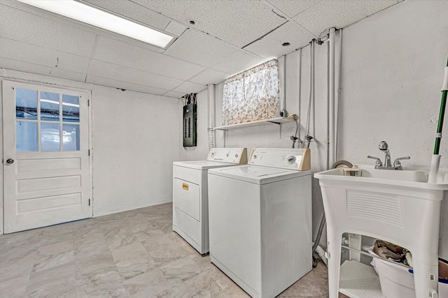 3424 Westmoreland DR, Roanoke, VA 24018