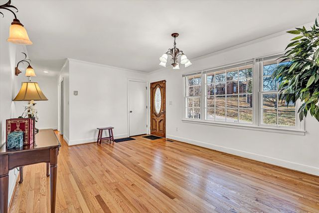 3424 Westmoreland DR, Roanoke, VA 24018