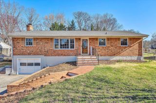 3424 Westmoreland DR, Roanoke, VA 24018