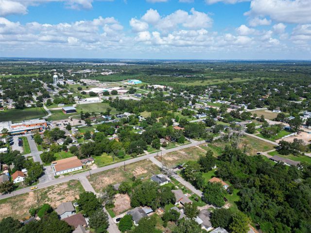 608 Maiden, Richmond, TX 77469