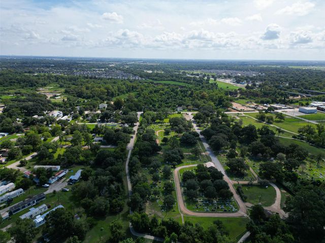 608 Maiden, Richmond, TX 77469