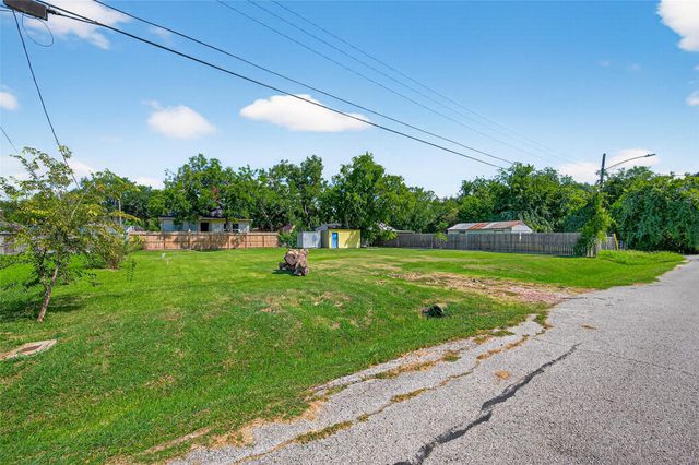 608 Maiden, Richmond, TX 77469