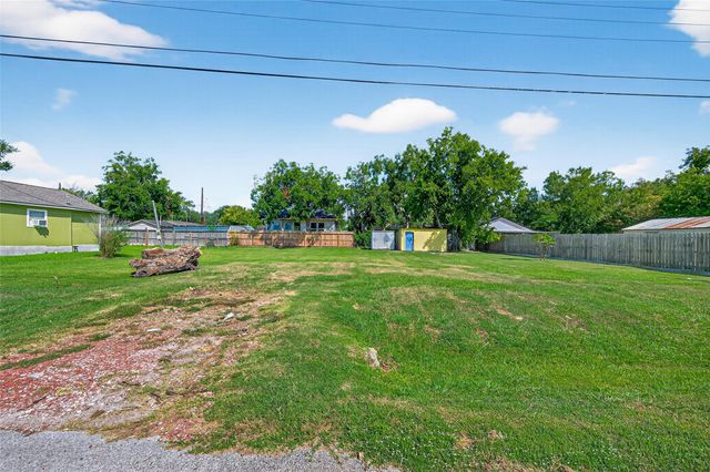 608 Maiden, Richmond, TX 77469