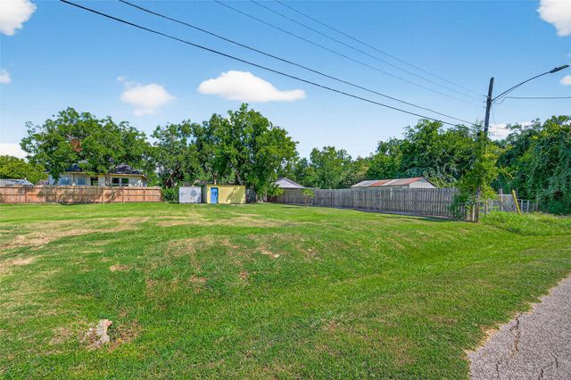 608 Maiden, Richmond, TX 77469