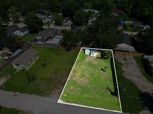 608 Maiden, Richmond, TX 77469