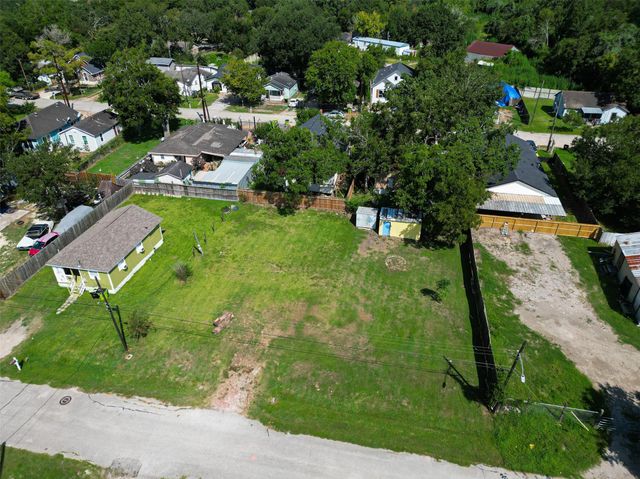 608 Maiden, Richmond, TX 77469