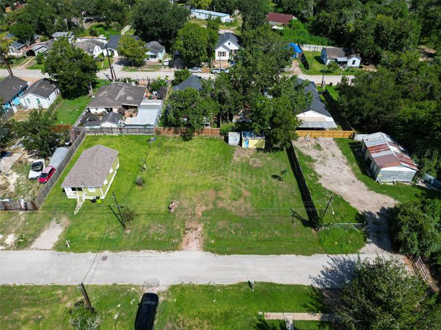 608 Maiden, Richmond, TX 77469