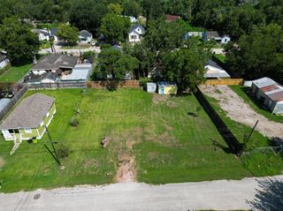 608 Maiden, Richmond, TX 77469