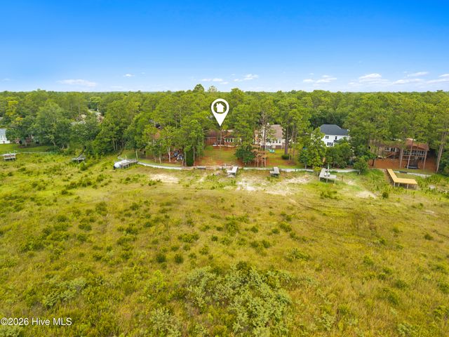 1318 N Shore Drive, Southport, NC 28461