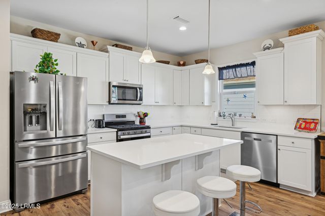 1175 Salem Bay Drive, Beaufort, SC 29902