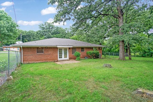 118 E Florence Street, Denison, TX 75021