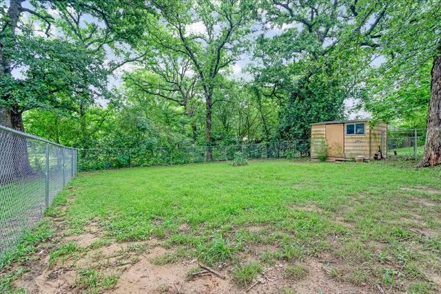 118 E Florence Street, Denison, TX 75021