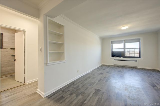 211-02 73rd Avenue 6P, Bayside, NY 11364