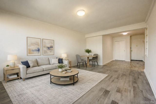 211-02 73rd Avenue 6P, Bayside, NY 11364