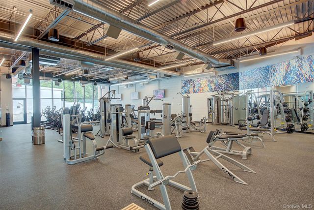 211-02 73rd Avenue 6P, Bayside, NY 11364