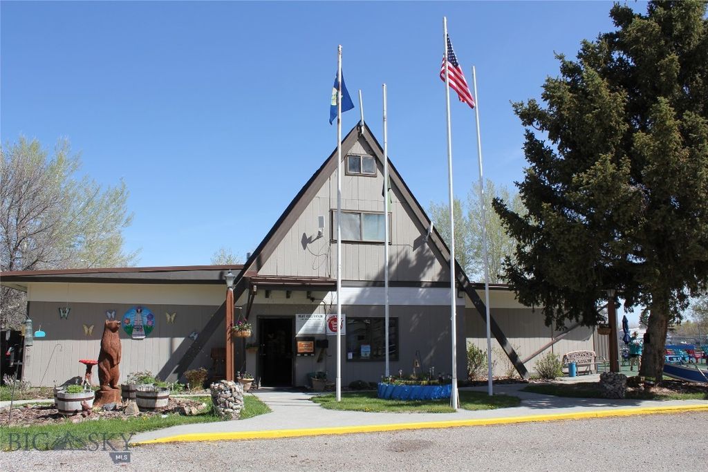 735 W Park, Dillon, MT 59725 photo 12