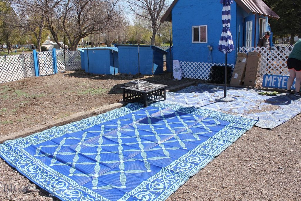 735 W Park, Dillon, MT 59725 photo 15