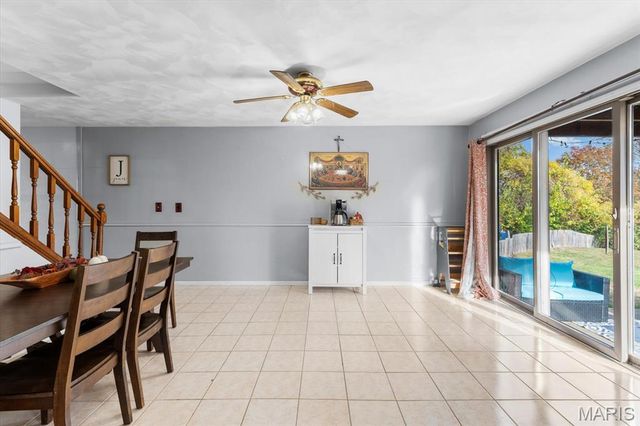 40 Clinton Hill Drive, Belleville, IL 62226