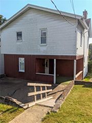 197 N Liberty Street, Waynsbrg/frankln Twp, PA 15370
