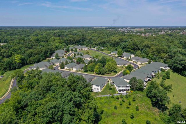 5624 W WOODBRIAR Lane, Peoria, IL 61615