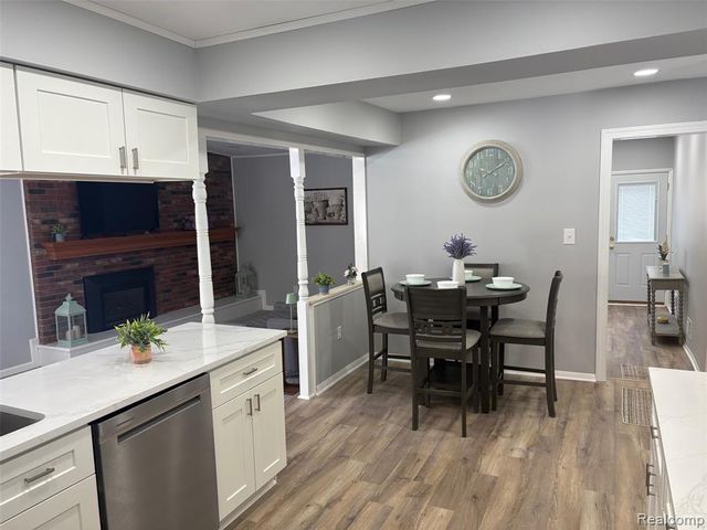 13842 Heritage Street, Riverview, MI 48193