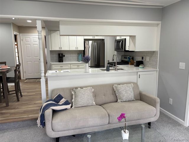 13842 Heritage Street, Riverview, MI 48193