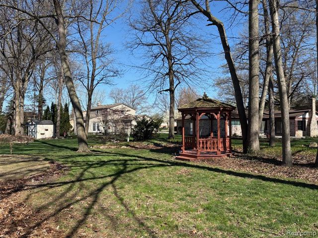 13842 Heritage Street, Riverview, MI 48193