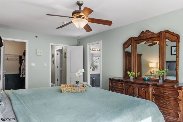 30 Federal Hill Rd 13, Pompton Lakes Boro, NJ 07442