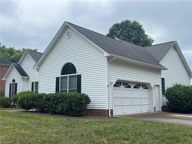 201 Brookfarm Trail, Lewisville, NC 27023