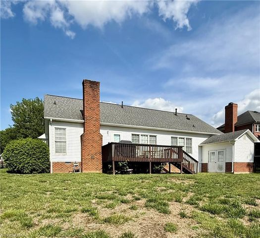 201 Brookfarm Trail, Lewisville, NC 27023