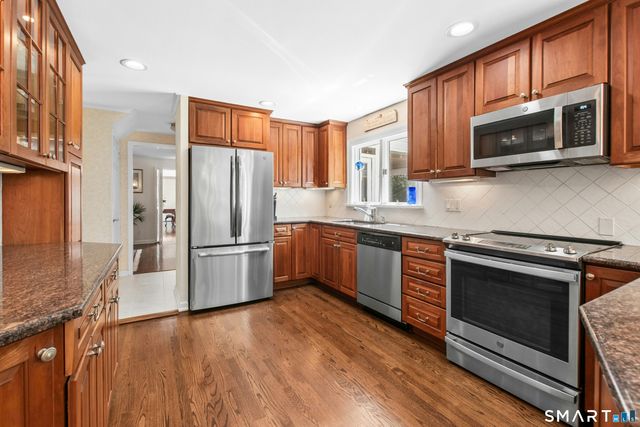 47 Pine Ridge Road, Wilton, CT 06897