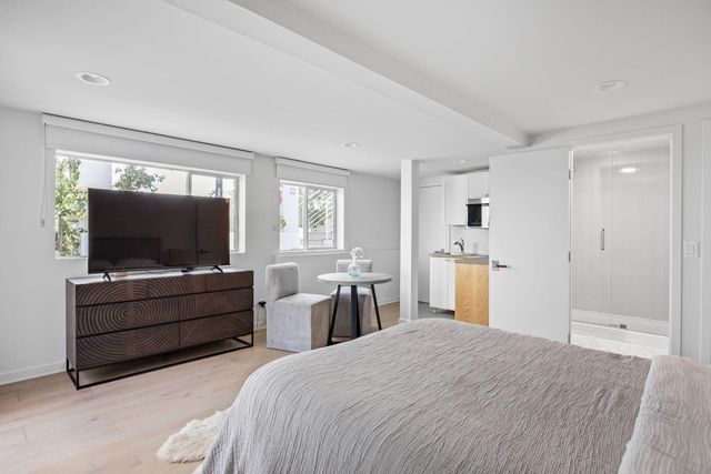 17440 17440 Revello DR, Pacific Palisades, CA 90272