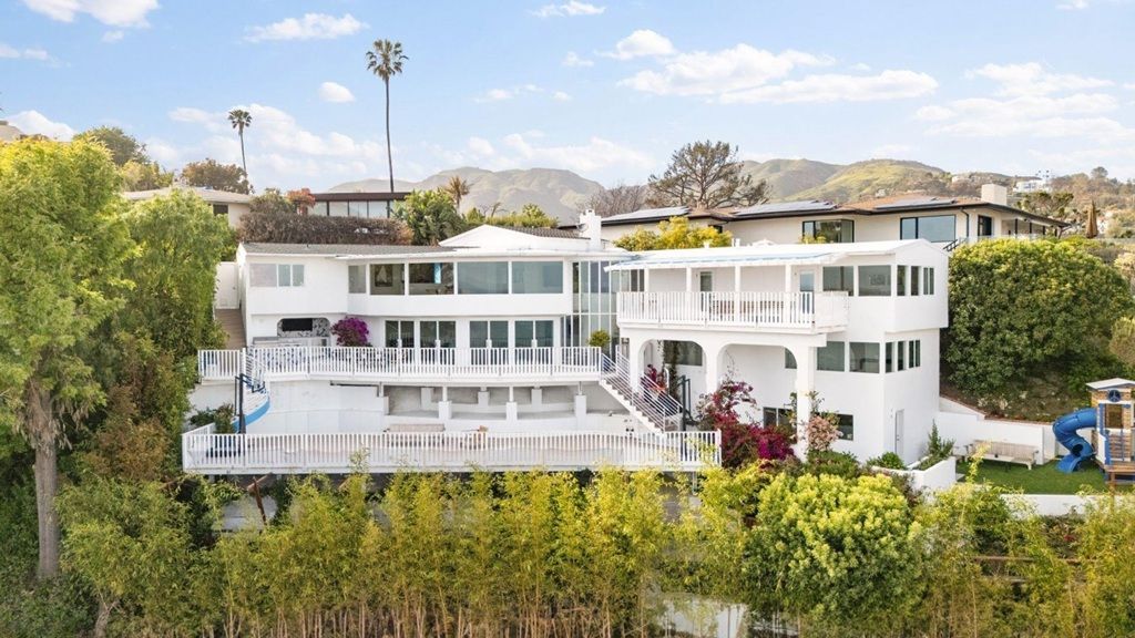 17440 17440 Revello DR, Pacific Palisades, CA 90272