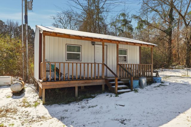 847 Calloway Road, Marshall, TX 75670