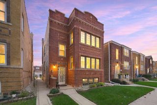 1826 Elmwood Avenue 2, Berwyn, IL 60402